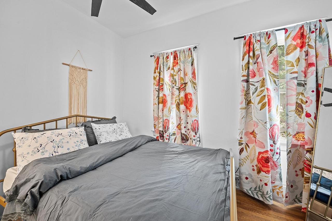 Apartment Center Of Little Italy #1